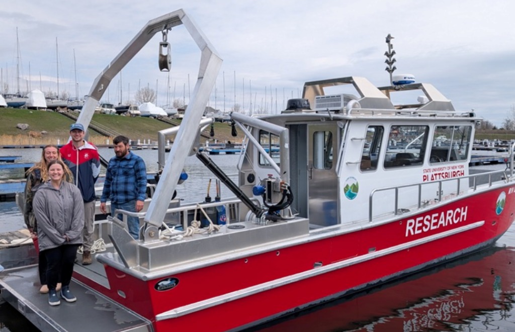 r/v leptodora